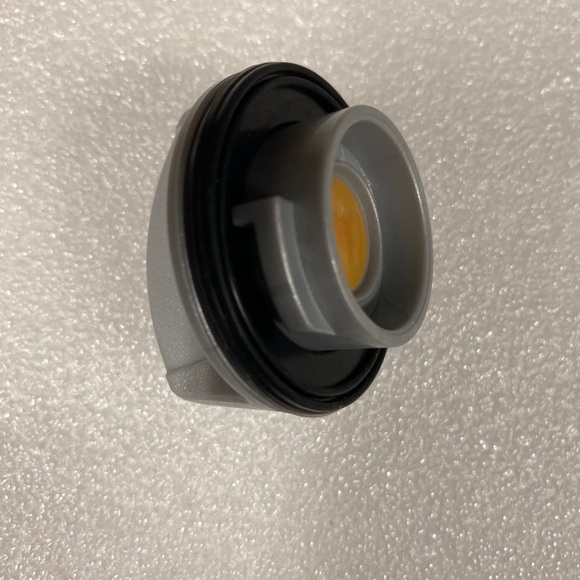 Original Hoover Power Scrub XL and XL+ Cleaner Tank Cap. #440015235. See list. - Picture 5 of 6